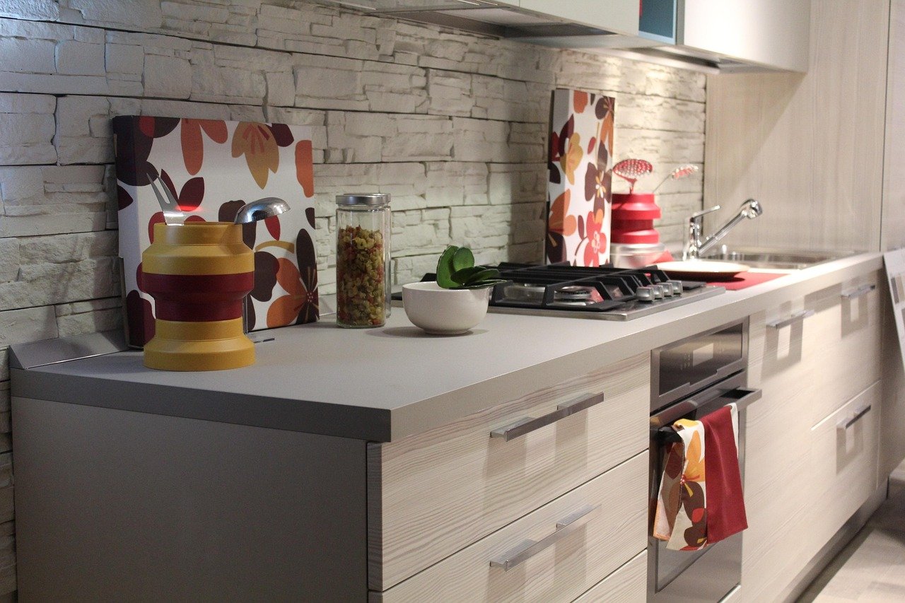Modern white shaker kitchen remodel in Marietta, GA with custom quartz countertop